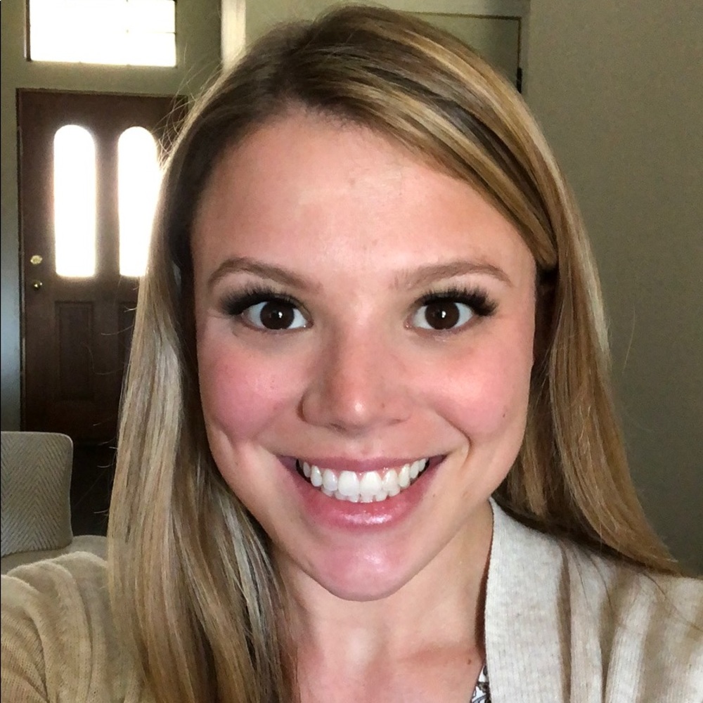 Meet your Posher, Gabby